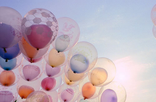 爱情有关的凄美气球图片2