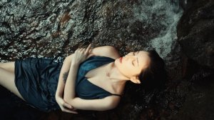 唯美孤独意境伤感一个人女生图片